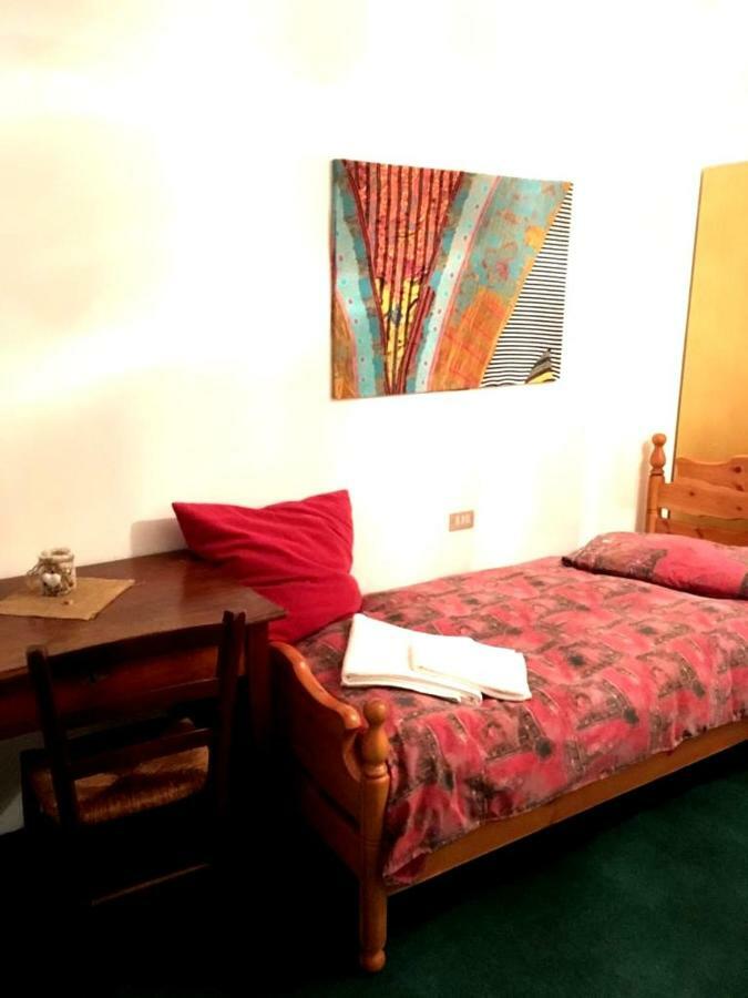 B&B Lo Scoiattolo Nebbiu Dış mekan fotoğraf